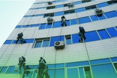 專業(yè)服務(wù)，品質(zhì)保障 溫州樂(lè)清外墻清潔及建筑物清潔服務(wù)全解析